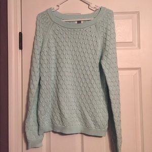 Old navy sweater